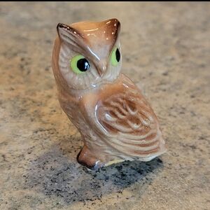 Vintage Hagen Renaker tiny Porcelain Owl